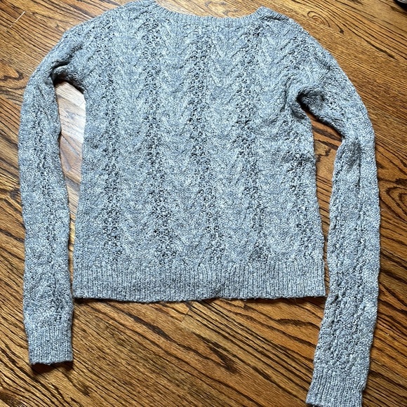Aeropostale size XS gray sweater - Picture 2 of 3